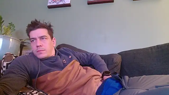 Snapshot of Ador_mask chatting on 11/23/25, 01:16 Ador mask online show from 11/23/25, 01:16