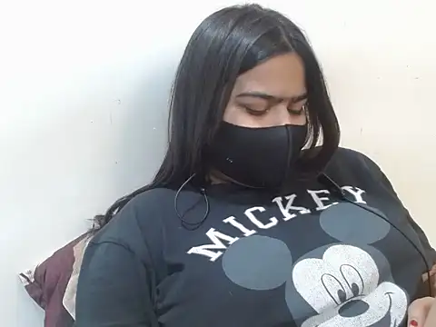 Nataliya Singh online show from 04/11/26, 08:51