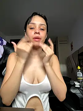 Snapshot of AYTANA_CORBERO chatting on 09/17/25, 04:08 AYTANA CORBERO online show from 09/17/25, 04:08