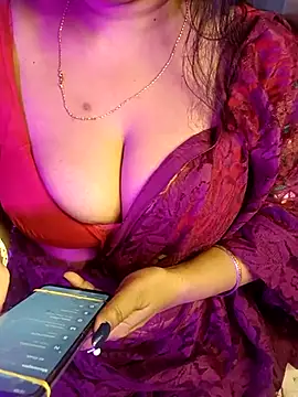 Snapshot of monaa-darling chatting on 10/09/25, 07:23 monaa-darling online show from 10/09/25, 07:23