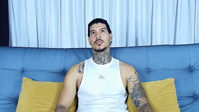 jiro kenji1 online show from 09/08/25, 11:04