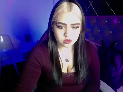 im bunny   online show from 11/14/25, 11:42