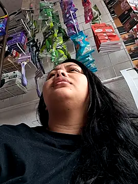 Alessandraa- online show from 10/01/25, 04:13