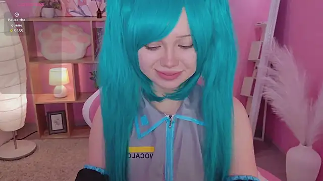 Kyomi Sun online show from 11/16/25, 03:39