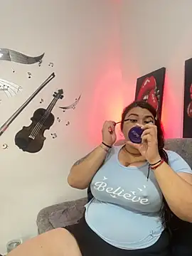 SafiroFer online show from 10/17/25, 09:06