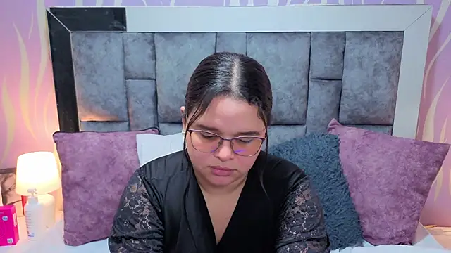 SamanthaPaImer online show from 10/07/25, 06:05