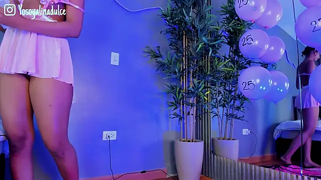 AlinaSweett  online show from 10/02/25, 03:41