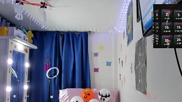 Megan Darcy online show from 10/21/25, 11:05