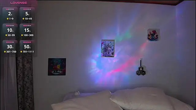 Natalia  Miller online show from 12/22/25, 01:13