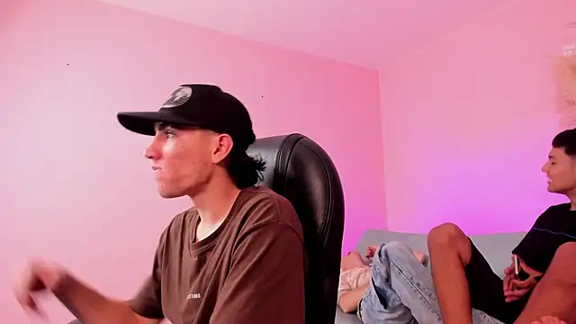 Handsomeboyss19 online show from 02/04/26, 01:55