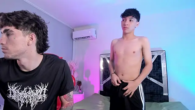 Handsomeboyss19 online show from 04/18/26, 02:37