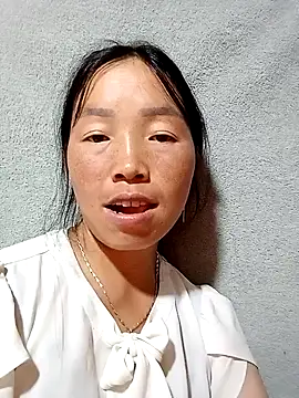 Snapshot of hera-00 chatting on 09/29/25, 03:39 hera-00 online show from 09/29/25, 03:39