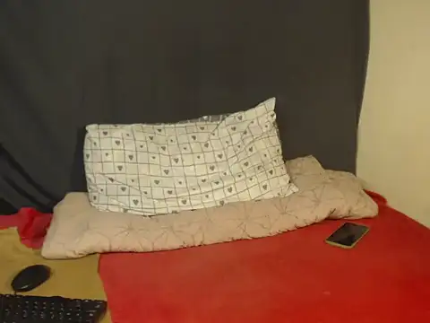 Snapshot of Hotgirl87 chatting on 09/25/25, 06:55 Hotgirl87 online show from 09/25/25, 06:55