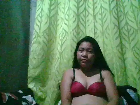 Snapshot of nikki_zapphire chatting on 03/28/26, 04:06 nikki zapphire online show from 03/28/26, 04:06