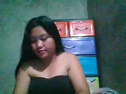 Snapshot of nikki_zapphire chatting on 04/12/26, 02:00 nikki zapphire online show from 04/12/26, 02:00