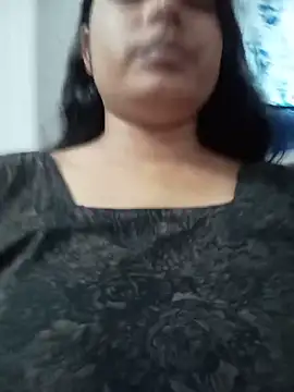 Snapshot of Hot-Jasmin chatting on 06/10/26, 01:17 Hot-Jasmin online show from 06/10/26, 01:17