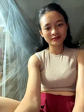 Snapshot of Kieu_xxx chatting on 09/10/25, 03:06 Kieu xxx online show from 09/10/25, 03:06