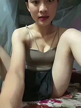 Snapshot of Kieu_xxx chatting on 09/15/25, 02:28 Kieu xxx online show from 09/15/25, 02:28