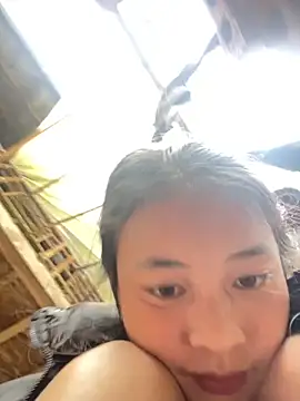 Snapshot of Kieu_xxx chatting on 10/29/25, 03:20 Kieu xxx online show from 10/29/25, 03:20