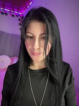 Snapshot of Mia_salinass chatting on 05/02/26, 03:55 Mia salinass online show from 05/02/26, 03:55
