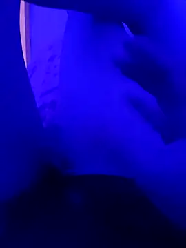 salma14 online show from 09/17/25, 01:13