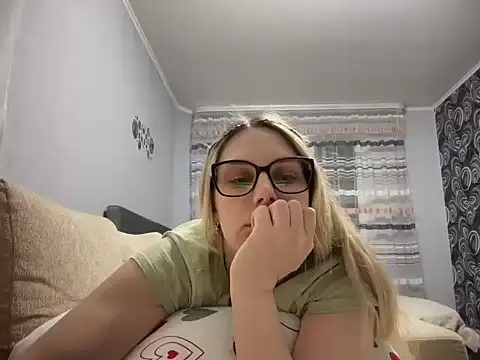 NikexPretty online show from 03/19/26, 09:08