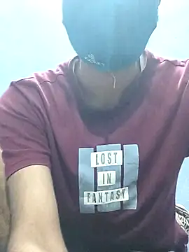 Snapshot of GirlsCrush_ chatting on 09/20/25, 07:04 GirlsCrush  online show from 09/20/25, 07:04