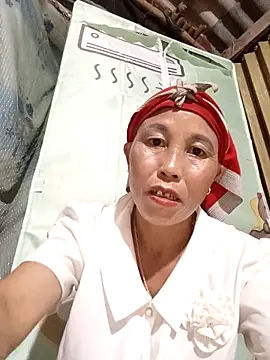 me-cute online show from 10/12/25, 12:26