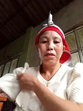 me-cute online show from 10/16/25, 10:55