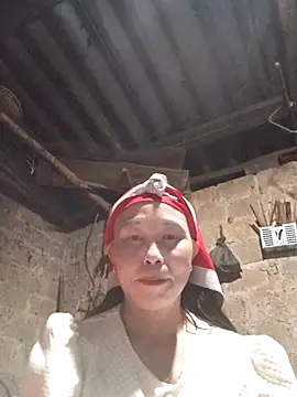 me-cute online show from 10/29/25, 11:12