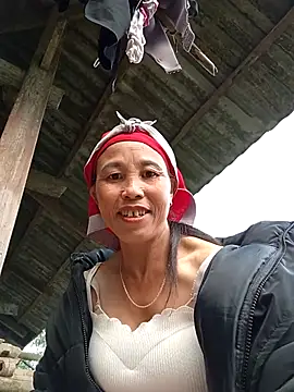 me-cute online show from 10/30/25, 11:49