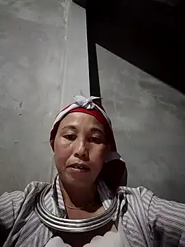 me-cute online show from 11/09/25, 06:17