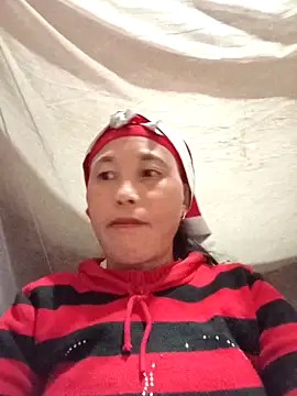 me-cute online show from 11/18/25, 06:40