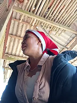 me-cute online show from 11/26/25, 01:50