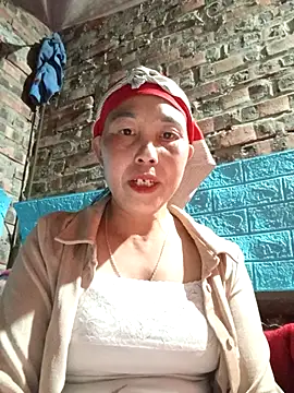 me-cute online show from 12/05/25, 12:14