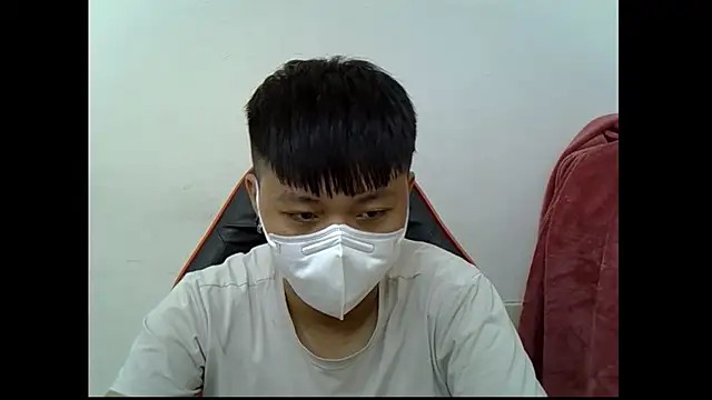 zhu000000 online show from 09/28/25, 08:52