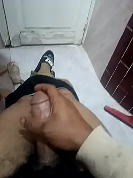 Shekoooooooo9oooo online show from 04/22/26, 08:32