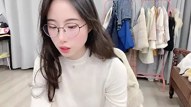 Freya7777 online show from 11/27/25, 01:35