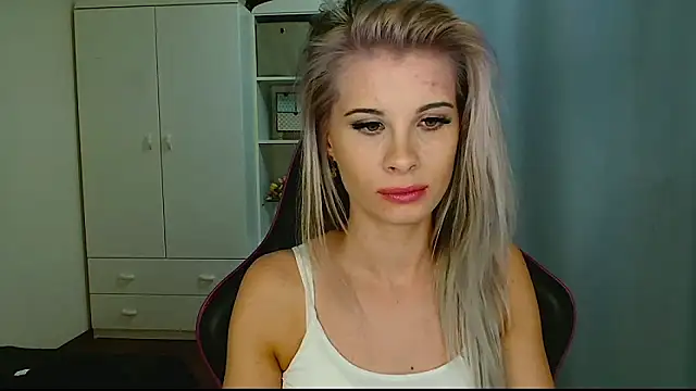 KristineGlow online show from 01/14/26, 07:19