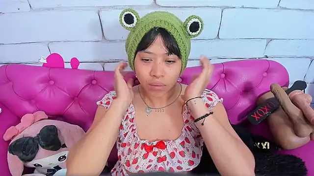 Snapshot of SafiroAgataaa chatting on 11/09/25, 02:43 SafiroAgataaa online show from 11/09/25, 02:43