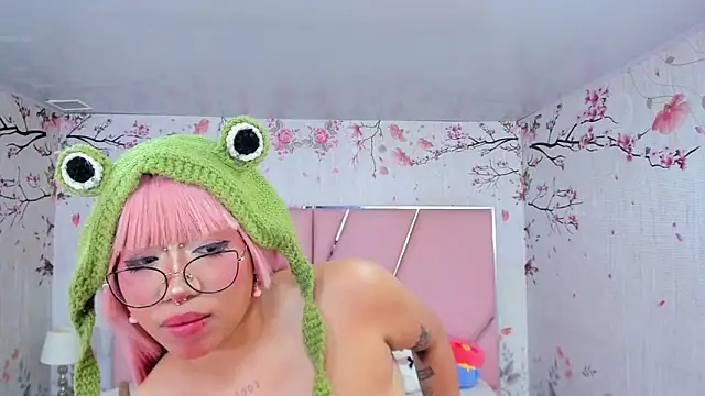 SafiroAgataaa online show from 02/05/26, 05:01