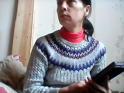 Snapshot of Milana38 chatting on 05/09/26, 08:08 Milana38 online show from 05/09/26, 08:08