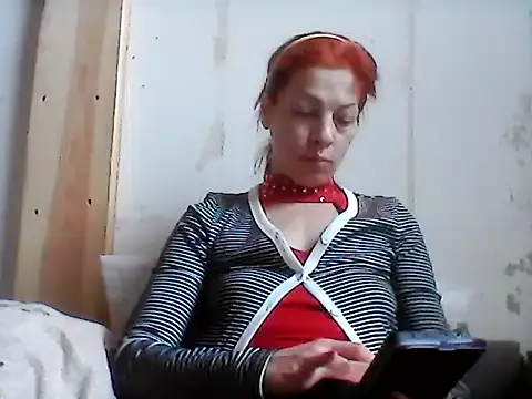 Snapshot of Milana38 chatting on 05/20/26, 08:20 Milana38 online show from 05/20/26, 08:20