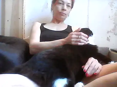 Snapshot of Milana38 chatting on 05/27/26, 08:00 Milana38 online show from 05/27/26, 08:00