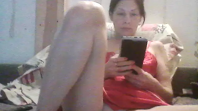 Snapshot of Milana38 chatting on 07/11/26, 07:27 Milana38 online show from 07/11/26, 07:27