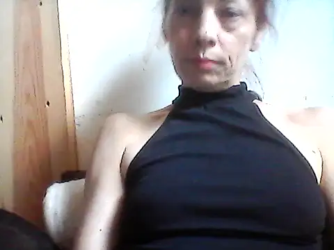 Snapshot of Milana38 chatting on 07/31/26, 10:03 Milana38 online show from 07/31/26, 10:03