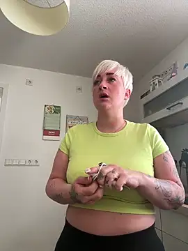 Rozendefotz online show from 04/23/26, 02:08