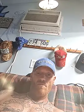 Snapshot of Rooster149628tim chatting on 06/03/26, 08:17 Rooster149628tim online show from 06/03/26, 08:17