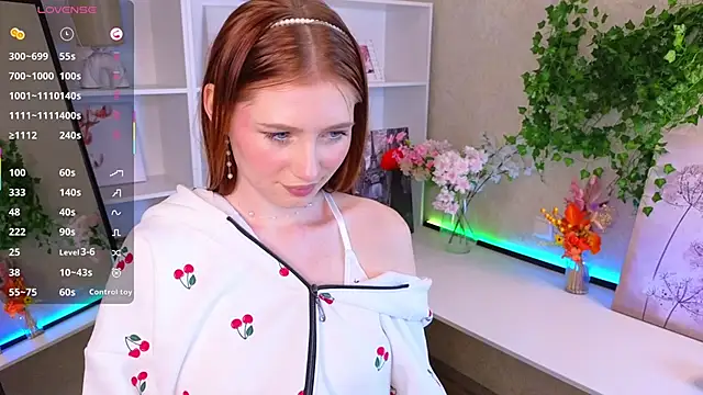 KathrinTith online show from 12/03/25, 10:57