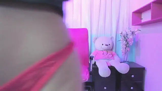 kataleya  18 online show from 02/11/26, 04:56